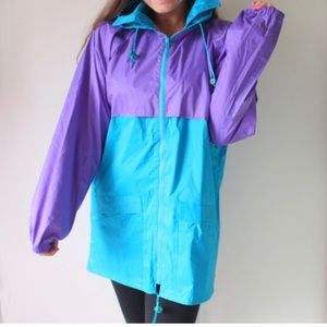 Rainfair colorful raining hiking Hooded jacket. Size men’s XL. Vintage 80s